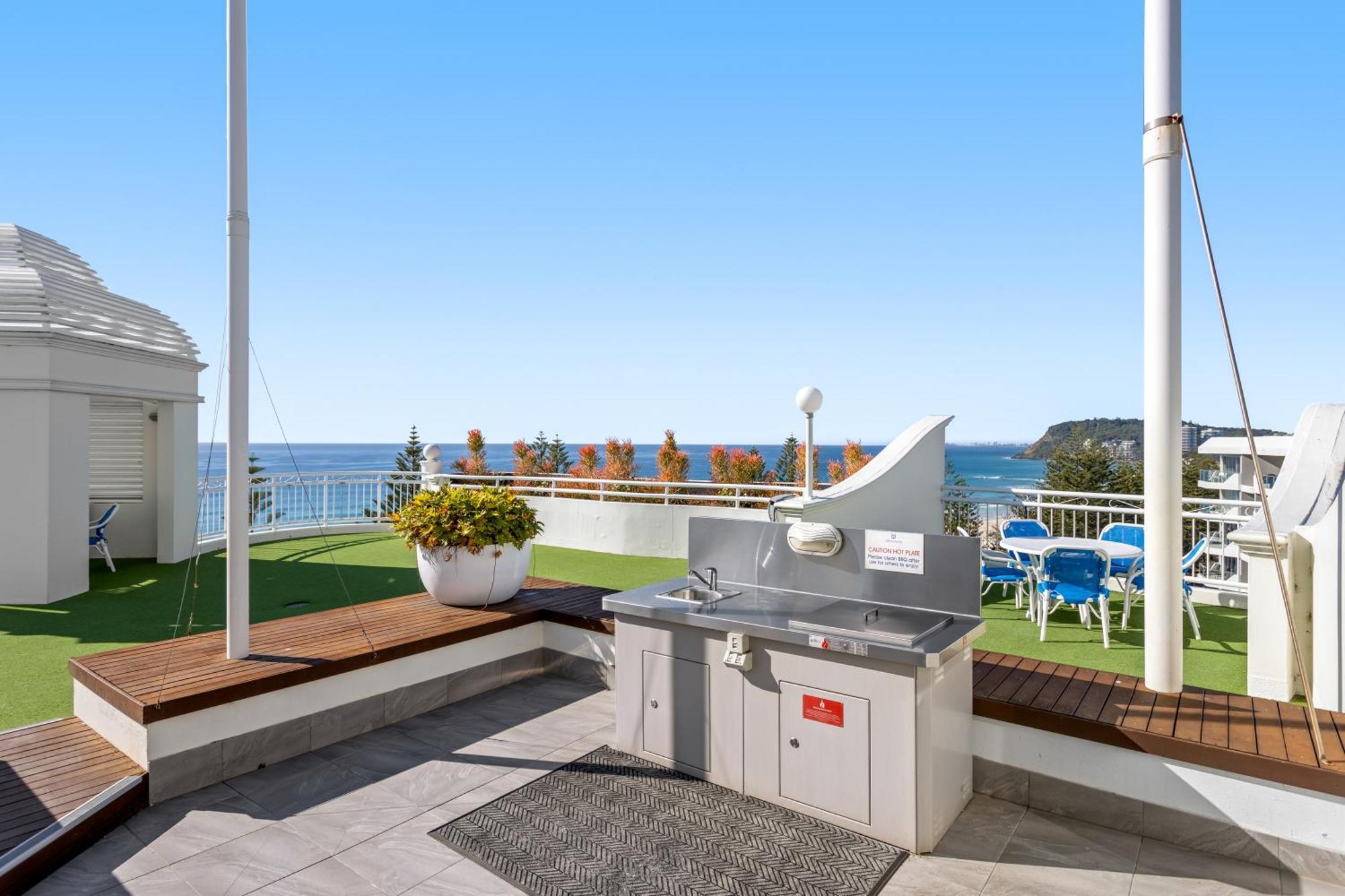 Ultiqa Burleigh Mediterranean Resort Gold Coast Extérieur photo