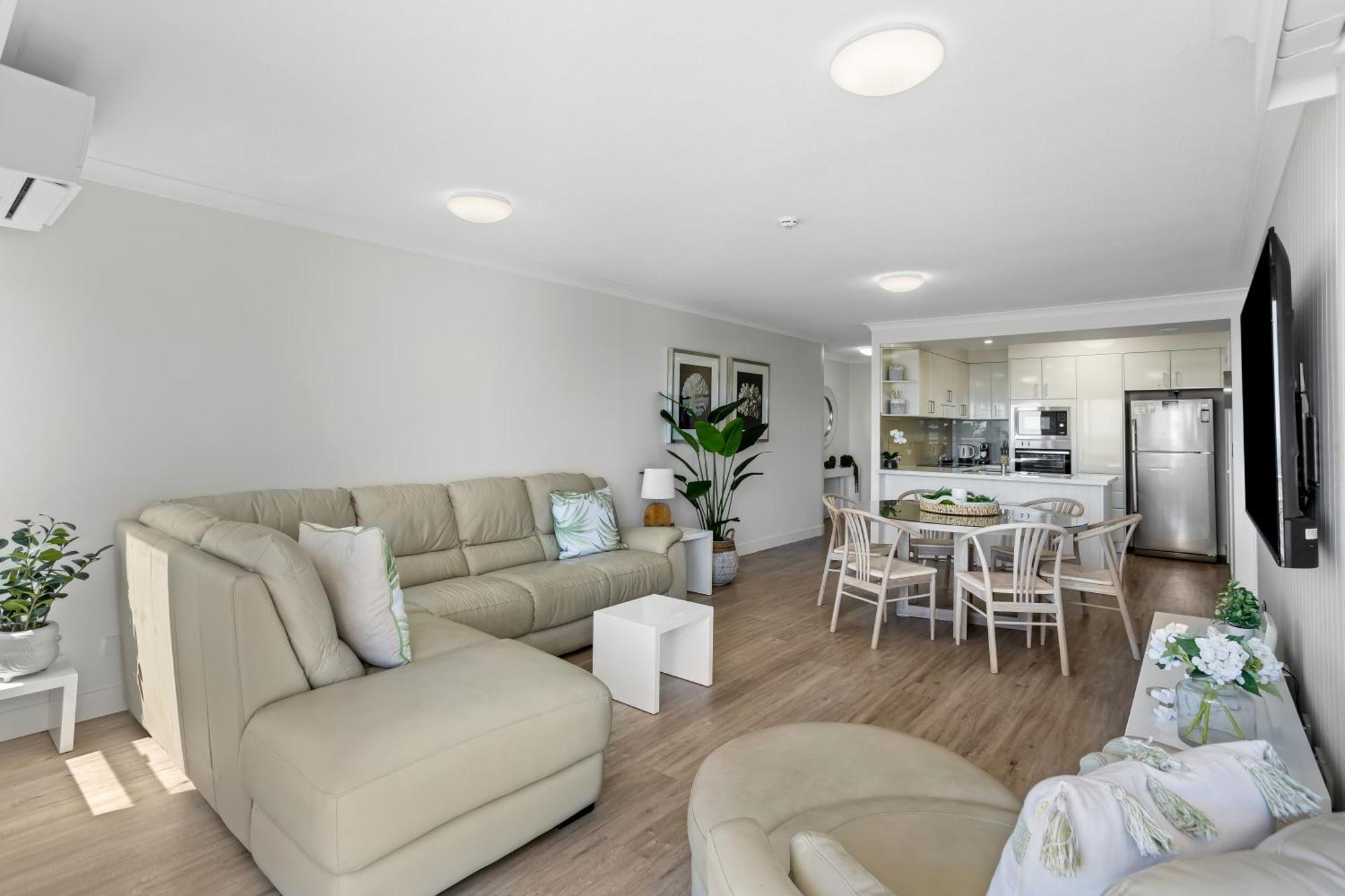 Ultiqa Burleigh Mediterranean Resort Gold Coast Extérieur photo